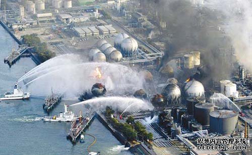 日本大地震引发核泄漏